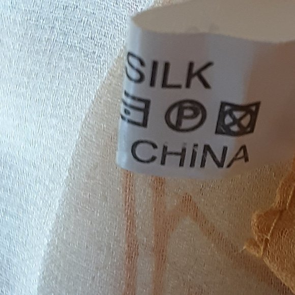 100% Silk Oblong Scarf Floral Yellow Gold Cream - Picture 11 of 12